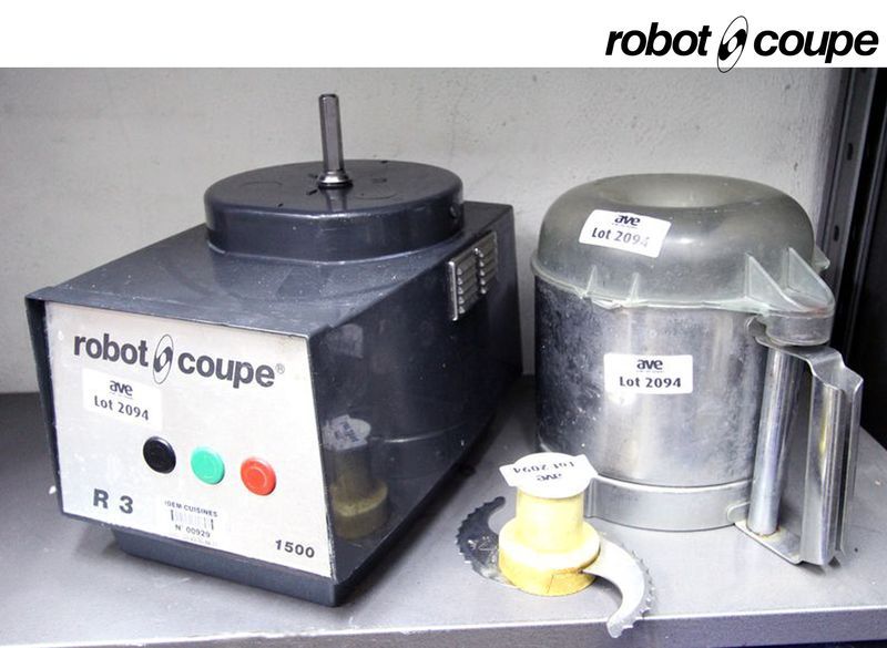 ROBOT DE MARQUE ROBOCOUPE MODELE R3B 1500. MATERIEL NON TESTE. -1