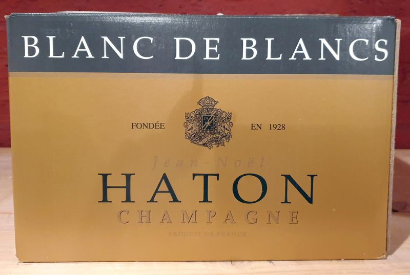 6 BOUTEILLES DE CHAMPAGNE HATON BLANC DE BLANCS, CHAMPAGNE. CAISSE CARTON D'ORIGINE. RUEIL