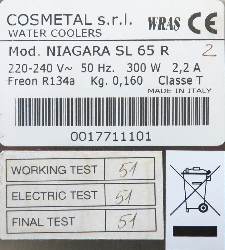 FONTAINE A EAU DE MARQUE COSMETAL MODELE NIAGARA SN65R A 2 BECS VERSEURS EN INOX ALIMENTAIRE. 150 X 48 X 40 CM. VENDUE AVEC SON ADOUCISSEUR DE MARQUE BRITA.
