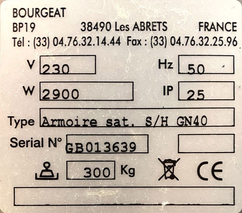 ETUVE SUR ROULETTES DE MARQUE BOURGEAT MODELE S/H GM40 EN INOX ALIMENTAIRE A 20 NIVEAUX. ON Y JOINT 20 GRILLES. 182 X 75 X 92 CM. RESTAURANT ORANGE LES AUBRAIS - 380 RUE MARCELIN BERTHELOT - 45400 FLEURY LES AUBRAIS