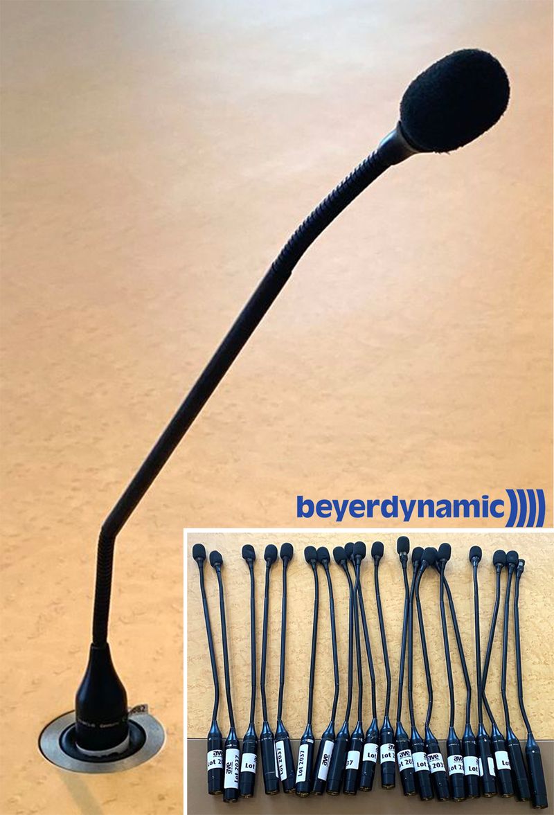 45 MICROPHONES COL DE CYGNE DE MARQUE BEYERDYNAMIC MODELE CLASSIS GM 314 MCS-D. LOCALISATION : 1ER SALLE DU CONSEIL