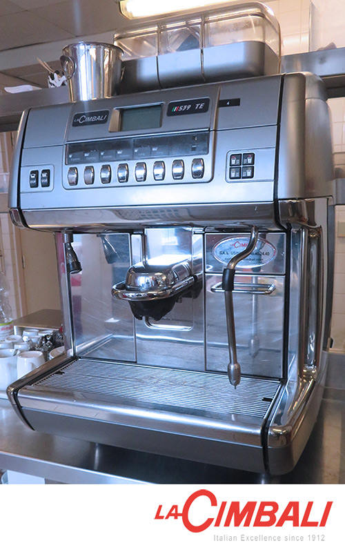 MACHINE A CAFE PROFESSIONNELLE DE MARQUE CIMBALI MODELE S39 TE. 90 X 54 X 68 CM. VENDUE EN L'ETAT. (OFFICE 12EME)