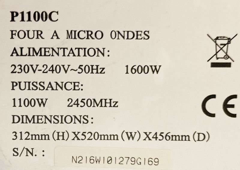 FOUR MICRO-ONDES PROFESSIONNEL 1100 WATTS EN INOX ALIMENTAIRE DE MARQUE CODIGEL MODELE P1100C. 31 X 52 X 42 CM.