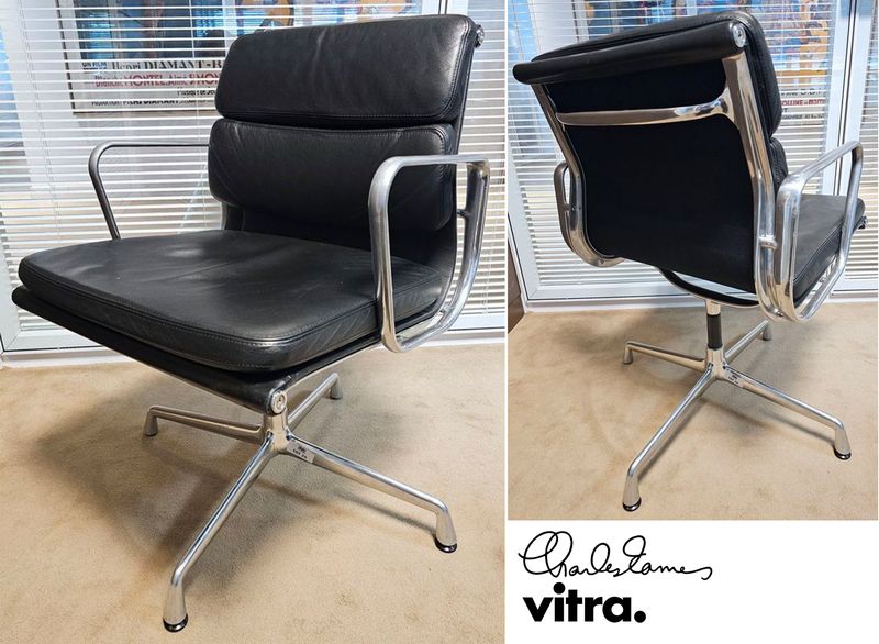 FAUTEUIL PIVOTANT DESIGN CHARLES ET RAY EAMES MODELE SOFT PAD EA208 EDITION VITRA, STRUCTURE EN ALUMINIUM, GARNITURE EN CUIR NOIR REPOSANT SUR UN PIETEMENT EN ETOILE A 4 BRANCHES SUR PATINS. 84 X 58 X 69 CM. ALUMINIUM LEGEREMENT RAYE.