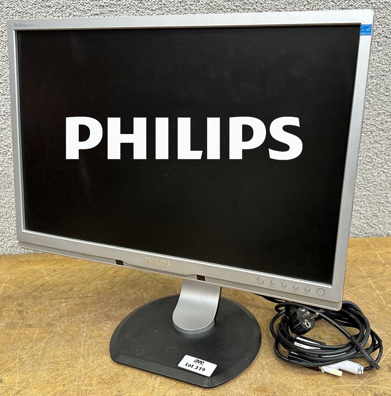 7 MONITEUR SUR PIED A ECRAN LCD DE 22 POUCES DE MARQUE PHILIPS DONT 1 MODELE 225B2 ET 6 MODELE 225P1. VENDU AVEC OU SANS CABLES D'ALIMENTATION ET VIDEO.