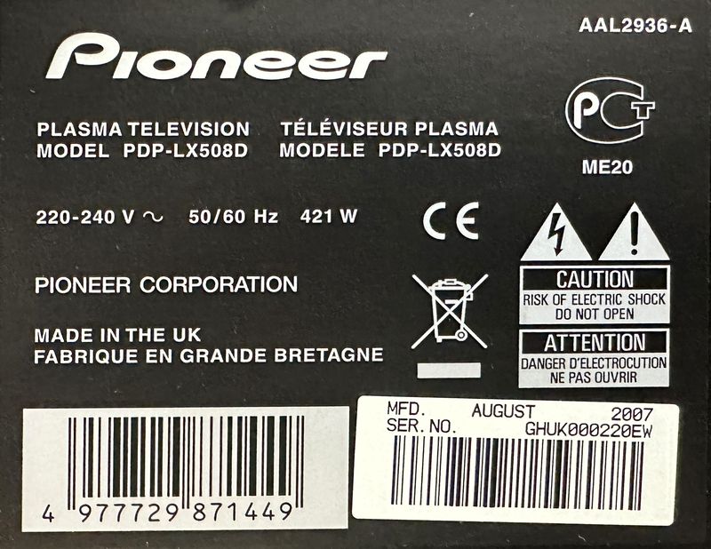 TELEVISION SUR PIED A ECRAN PLASMA FHD DE 50 POUCES DE MARQUE PIONEER MODELE PDP-LX508D A ENCEINTES STEREO INTEGREES DE 2 X 17 WATTS. VENDU AVEC TELECOMMANDE, CABLE D'ALIMENTATION ET VIDEO.