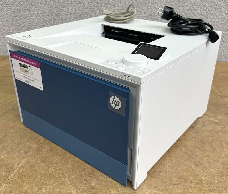 IMPRIMANTE RESEAU LASER COULEUR A4 DE MARQUE HP MODELE COLOR LASERJET PRO 4202DN, 33 PAGES MINUTES, 1 BAC, FEEDER, RESEAU, RECTO-VERSO. VENDU AVEC CABLES ALIMENTATION ET USB.