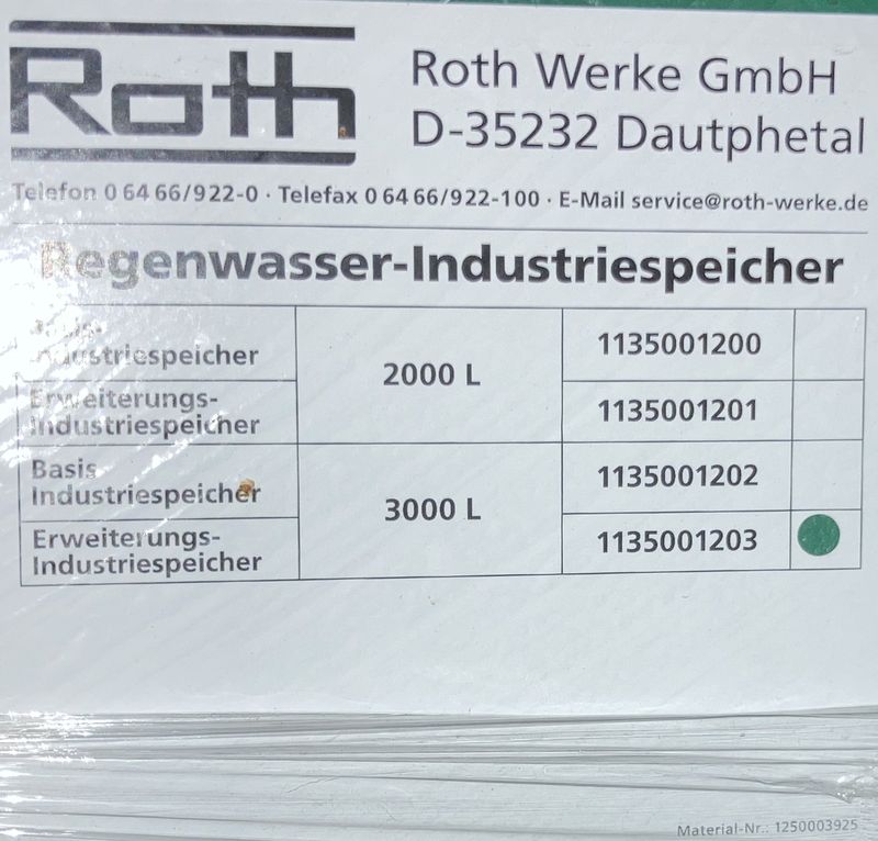 SYSTEME SPRIKLER NEUF COMPRENANT 1 CUVE 3000 LITRES DE MARQUE ROTH MODELE 1135001203 (169 X 250 X 80 CM, 1 CENTRALE SPRINKLER DE MARQUE VAREM TYPE INTERVAREM 20L 2022 ET SA POMPE DE MARQUE PEDROLLO MODELE MK 8/6, UNE IMPORTANTE QUANTITE DE PIECES DETACHEES (TIGES FILETEES, TUYEAUX, COUDES, COLLIERS DE SERRAGE... ET 2 VANNES DE MARQUE COCLA. MATERIEL NEUF JAMAIS UTILISE. ARCUEIL 3 -1 PARKING.