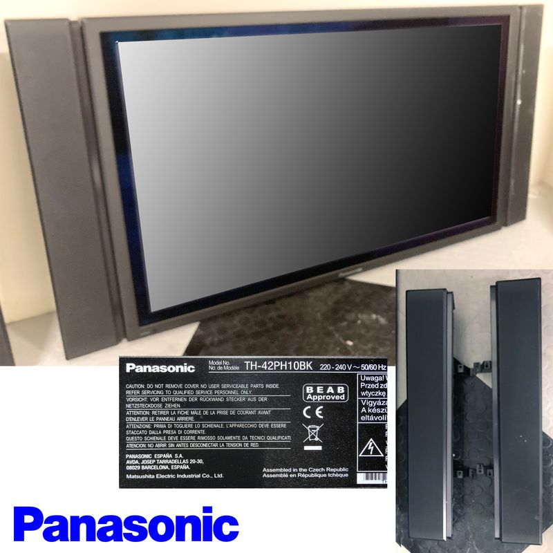 MONITEUR 42 POUCES DE MARQUE PANASONIC MODELE TH-42PH10BK. ACCIDENT A UNE ATTACHE D'ENCEINTE, ON Y JOINT 2 ENCEINTES PANASONIC SUPPLEMENTAIRES. ARCUEIL 3 00 RESERVE.