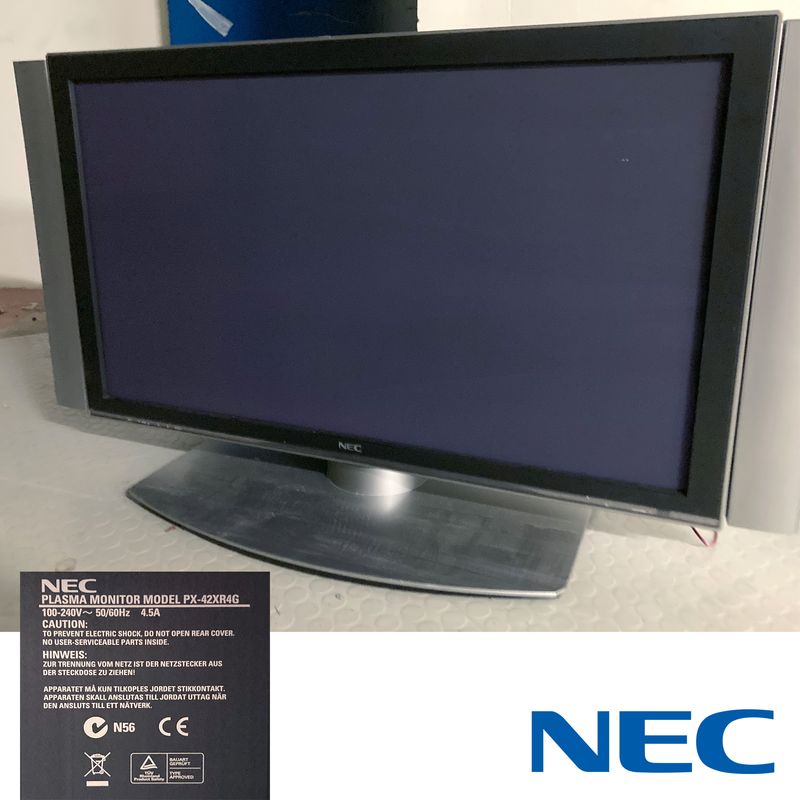 MONITEUR PLASMA 42 POUCES SUR PIED DE MARQUE NEC MODELE PX-42XR4G. ARCUEIL 3 00 RESERVE.