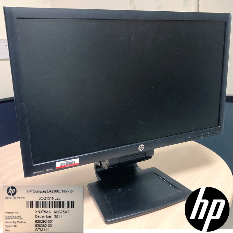 MONITEUR LCD 23 POUCES SUR PIED DE MARQUE HP COMPAQ MODELE LA2306X. 11 UNITES. VENDU A L'UNITE AVEC FACULTE DE REUNION. ARCUEIL 3 00 RESERVE.