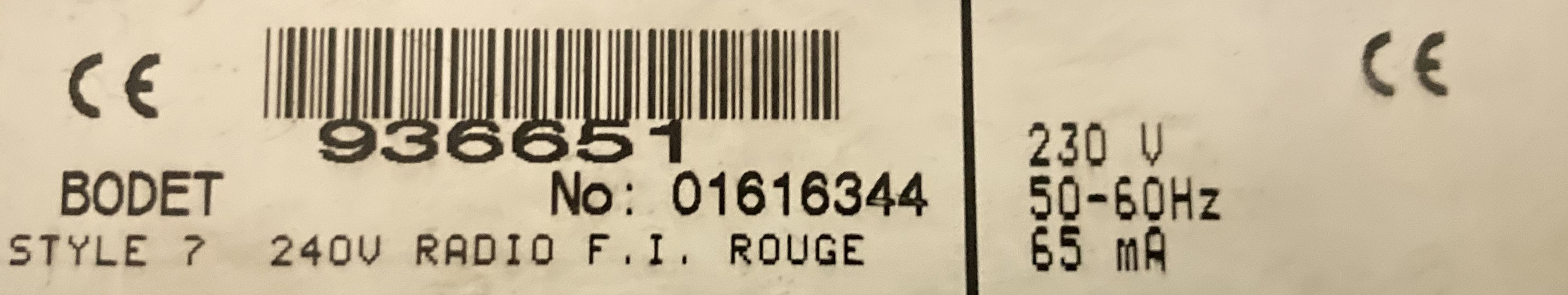 3 HORLOGES NUMERIQUES LED INFRAROUGE RADIO DE MARQUE BODET DONT 2 MODELES 936651 ET 1 MODELE 938122A. ARCUEIL 4.