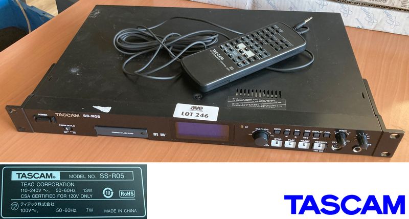 LECTEUR ENREGISTREUR NUMERIQUE DE MARQUE TASCAM MODELE SS-R05. VENDU AVEC SA TELECOMMANDE. ARCUEIL 4.