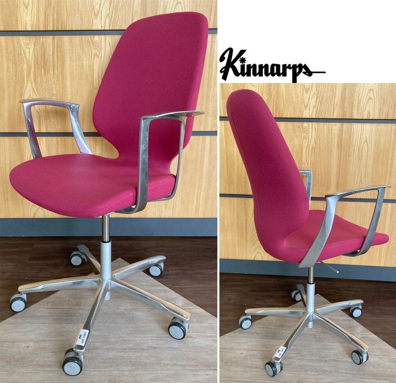 2 UNITES: FAUTEUIL DE BUREAU SUR ROULETTE A HAUTEUR AJUSTABLE DE MARQUE KINNARPS MODELE MONROE A DOSSIER ET ASSISE EN TISSU DE COULEUR ROSE, ACCOUDOIRS ET PIETEMENT ETOILE EN ALUMINIUM POLI. 105 X 64 X 70 CM. . ARCUEIL 4, ARCUEIL 3 00.