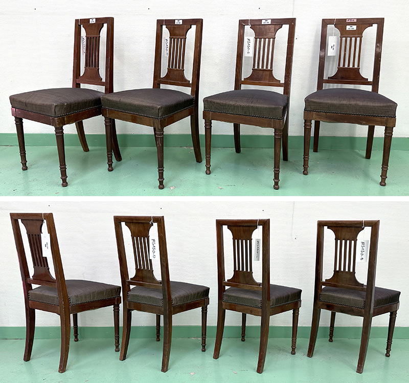 4 CHAISES FIN 19EME SIECLE A DOSSIER AJOURE, ASSISE GARNIE DE TISSU CLOUTE DE COULEUR GRIS TAUPE CADRE EN BOIS NATUREL. TACHES. 88 X 44 X 44 CM. LOCALISATION : ARCUEIL RESERVE 00 SALLE 14