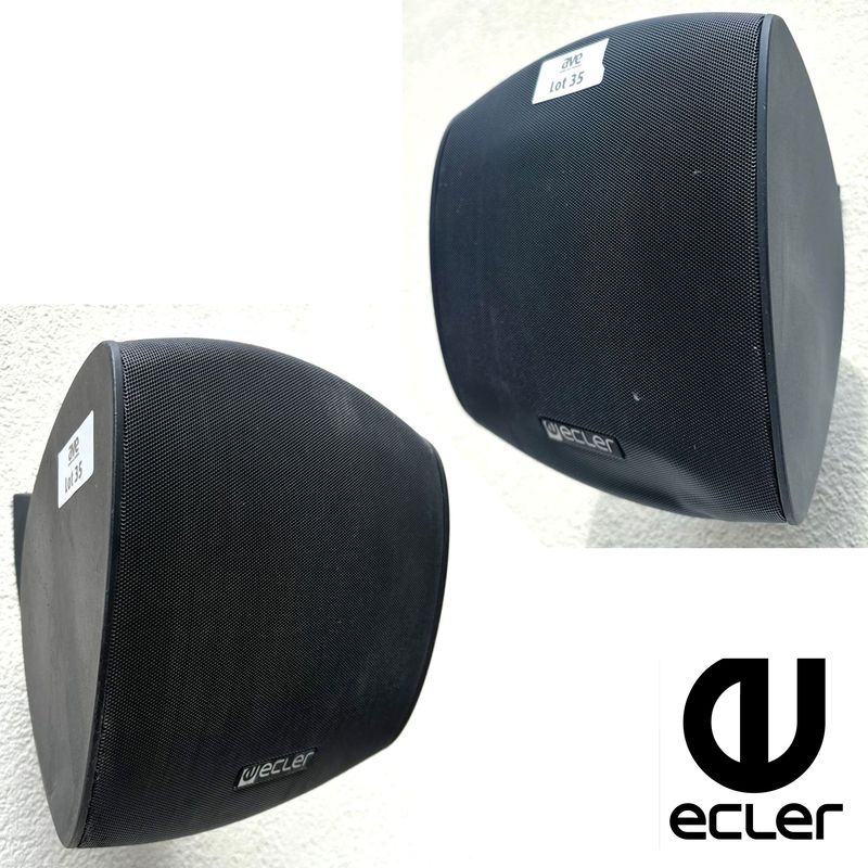 PAIRE D'ENCEINTES D'INTERIEUR ET OU D'EXTERIEUR DE MARQUE ECLER MODELE eMOTUS30D, 25 WATT A 8 HOMS, 3 WOOFERS, IP65, DE COULEUR NOIR (RAL 9005). VENDUES AVEC FIXATIONS MURALES. 24 X 25 X 16 CM.