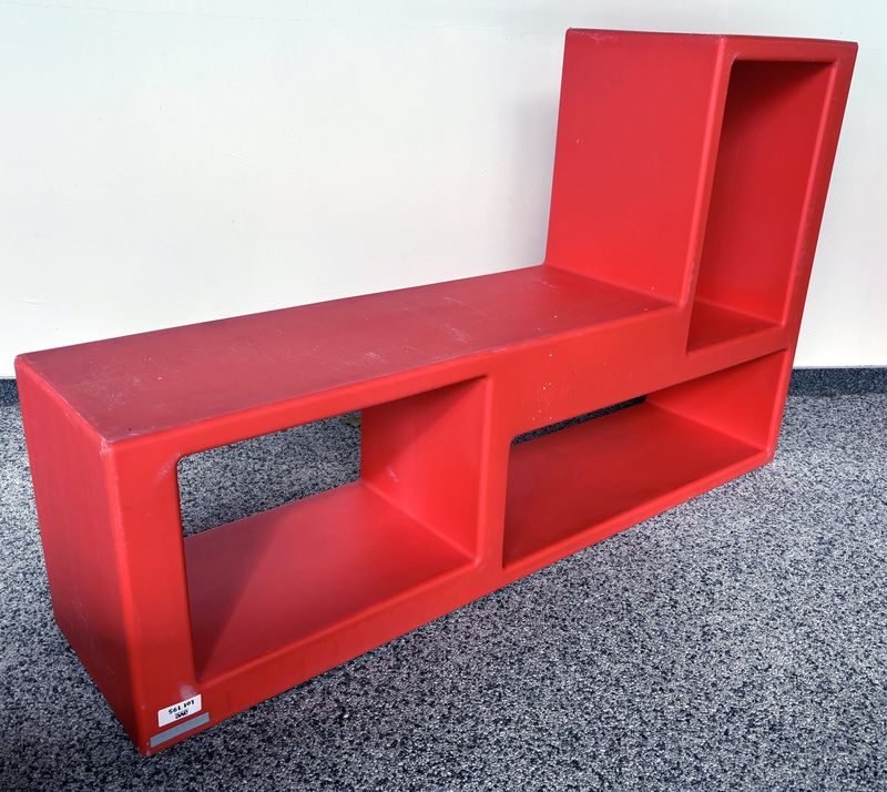 X3 ETAGERE OU RANGEMENT D'EXTERIEUR ET OU D'INTERIEUR MODULABLE EN FORME DE "L" A 3 NICHES DESIGN CLAUDIO BELLINI MODELE URBAN EDITION CASAMANIA EN NYLON ALIMENTAIRE DE COULEUR ORANGE. 142 X 34 X 88 CM.