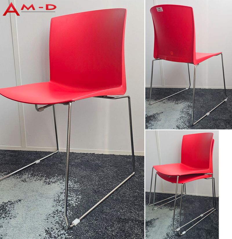 CHAISE EMPILABLE DE MARQUE AM-D MODELE 3B-S-CA-666-ROUGE, ASSISE ET DOSSIER EN POLYPROPYLENE DE COULEUR ROUGE REPOSANT SUR UN PIETEMENT LUGE EN ACIER CHROME. 82 X 43 X 57 CM. 35 UNITES. VENDU A L'UNITE AVEC FACULTE DE REUNION. LOCALISATION -> BAT A : 2, RDC E, -2 S