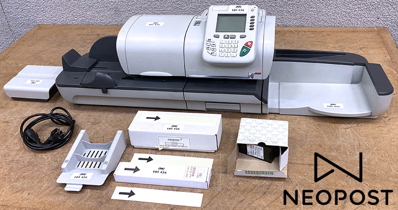 MACHINE A AFFRANCHIR D'UNE CAPACITEE DE 95 LETTRES / MINUTES DE MARQUE NEOPOST MODELE IS480 AVEC SON CABLE D'ALIMENTATION, 1 BALANCE INTEGREE ET CONNECTEE DE 3 A 35 KG MODELE 4148104R, 2 BOITES D'ETIQUETTES FLECHEES ET 1 CARTOUCHE D'ENCRE DE MARQUE NEOPOST MODELE IS/EVO-420/440. ENLEVEMENTS : LUNDI 2 ET MARDI 3 DECEMBRE 2024 DE 9H A 17H. LOCALISATION -> AVE - 2 BOULEVARD DU GENERAL DE GAULLE - 92500 RUEIL MALMAISON