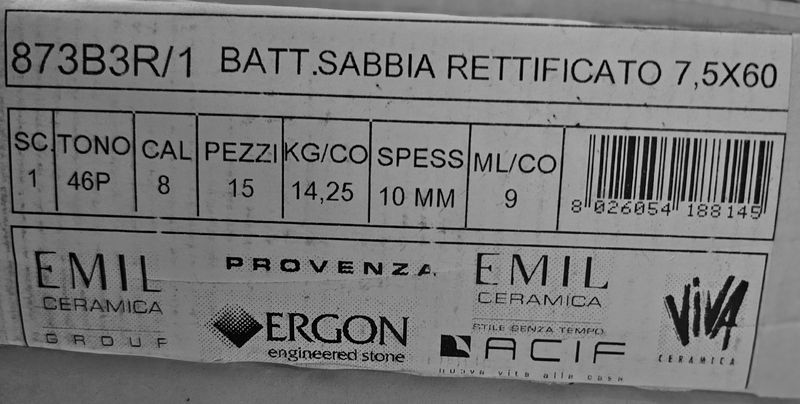 7 CARTONS DE 15 PLINTHES EN CARRELAGE DE COULEUR GRIS BEIGE DE MARQUE EMIL CERAMICA MODELE 873B3R/1. 60 X 7 X 1 CM. VENDU NEUF DANS LEUR EMBALLAGE D'ORIGINE. ON Y JOINT 11 PLINTHES. LOCALISATION -> BAT B : STOCK DELTA