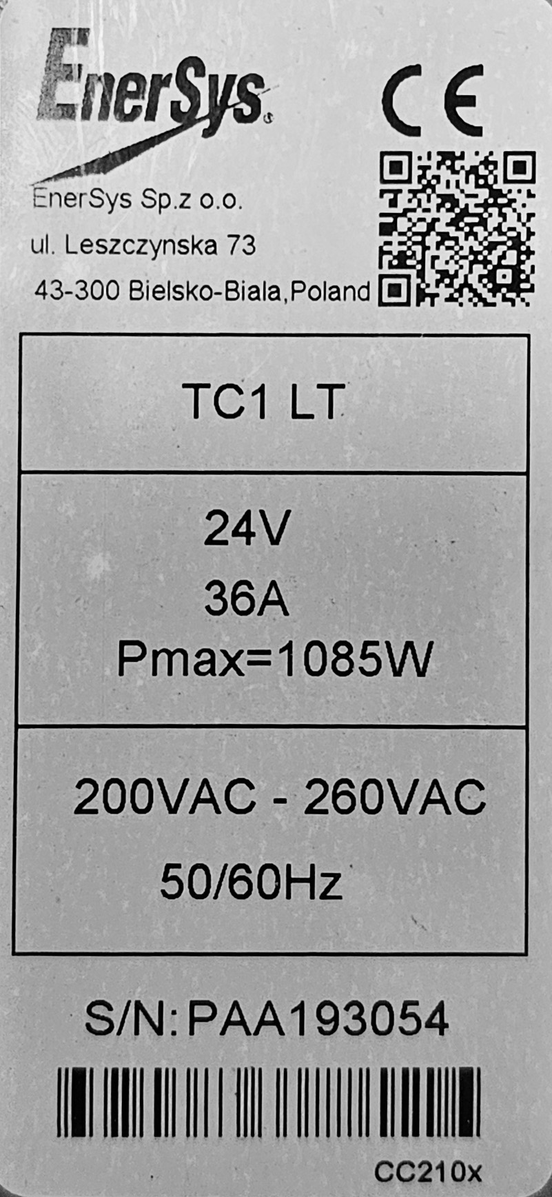 TRANSPALETTE ELECTRIQUE 1600 KG DE MARQUE TOYOTA BT MODELE S16D. POIDS SANS BATTERIE : 280 KG. BATTERIE : 24 VOLTS. POIDS BATTERIE : 235/180 KG. LONGUEUR DE FOURCHES : 57 X 115 CM. HAUTEUR DE LEVEE : 2,1 M. MESURE TOTALE : 129 X 72 X 170 CM. VENDU EN L'ETAT. LOCALISATION -> BAT H : RDC