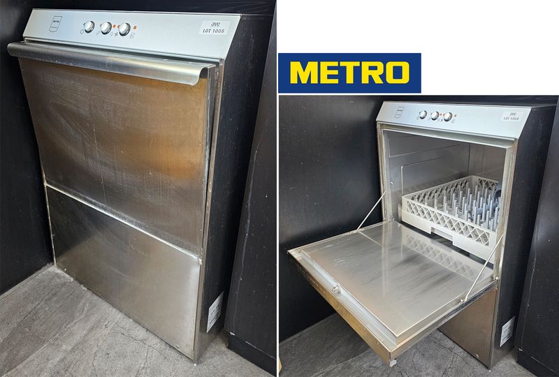 LAVE VERRES DE MARQUE METRO PROFESIONNAL MODELE GDW3050. ON Y JOINT UN PANIER A VERRES. 83 X 58 X 65 CM. LOCALISATION -> BAT FK