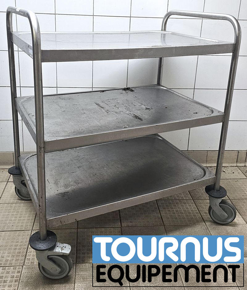 CHARIOT DE SERVICE SUR ROULETTES A 3 NIVEAUX EN INOX ALIMENTAIRE DE MARQUE TOURNUS EQUIPEMENT. 96 X 82 X 57 CM. 4 UNITES. VENDU A L'UNITE AVEC FACULTE DE REUNION. LOCALISATION -> BAT FK