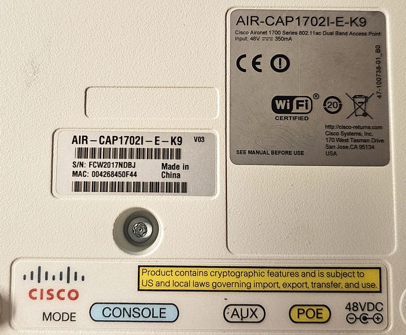 1 UNITE: BORNE WIFI DE MARQUE CISCO MODELE CATALYT 9100 AX SERIES AIR-CAP1702I-E-K9. VENDU NEUF DANS SON EMBALLAGE D'ORIGINE AVEC SON MODE D'EMPLOI ET SON SUPPORT MURAL.  LOCALISATION -> BAT J : - 1