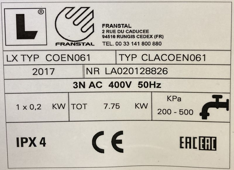 FOUR COMBINE MULTIFONCTION DE MARQUE FRANSTAL MODELE NABOO CLACOEN061 400V 50HZ OUVRANT PAR 1 PORTE VITREE SUR UNE ECHELLE A 6 NIVEAUX AVEC ECRAN DE CONTROLE ET SONDE DE TEMPERATURE (88,5 X 51 X 88 CM) . VENDU AVEC SA REHAUSSE A ECHELLE A 10 NIVEAUX EN INOX ALIMENTAIRE (86 X 51 X 65 CM). DIMENSIONS TOTALES : 174 X 51 X 88 CM.