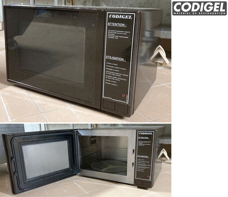 FOUR MICRO-ONDES PROFESSIONNEL 1850 W DE MARQUE CODIGEL MODELE ER-832F/SELF. 35 X 55,5 X 40 CM.