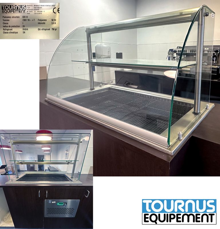 VITRINE DE PRESENTATION REFRIGEREE POSITIVE ET VENTILEE DE MARQUE TOURNUS EQUIPEMENT. GROUPE FROID INTEGRE. 90 X 121 X 70 CM. LOCALISATION : CAFETERIA RDC1 - 2 RUE DE SABLONVILLE - 75017 PARIS.