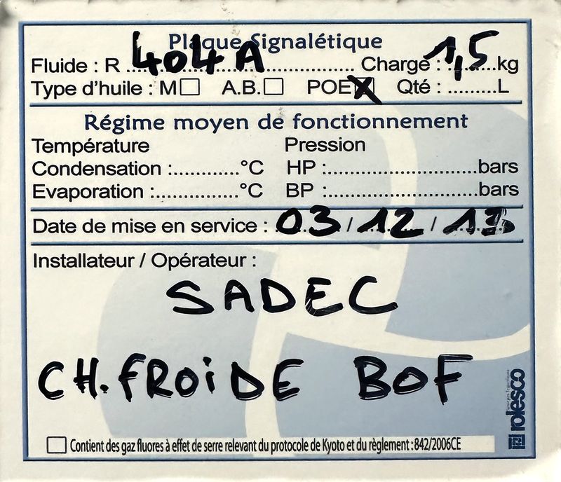 7 GROUPES EVAPORATEURS DIVERSES TAILLES ET DIVERSES CAPACITES COMPRENANT : 5 EVAPORATEURS POSITIFS ET 2 EVAPORATEURS NEGATIFS DE MARQUE FRIGA-BOHN MODELE MR190L OU PROFROID MODELE DFC 26 EV 6P DA R449A OU EVAP.BP 215 OU EVAP.BP 2256 OU EVAP.BN 2356 OU EVAP.BP 145 VINYL ; 7 GROUPES FROIDS DE MARQUE PROFROID MODELE QUIETIS WPH08C OU QUIETIS WPH13C OU QUIETIS WPH06C OU QUIETIS WPL08A ET 6 MOUCHARD DE MARQUE PROCOLD OU MASTERCELLA. LOCALISATION : RDC1 - 2 RUE DE SABLONVILLE - 75017 PARIS.