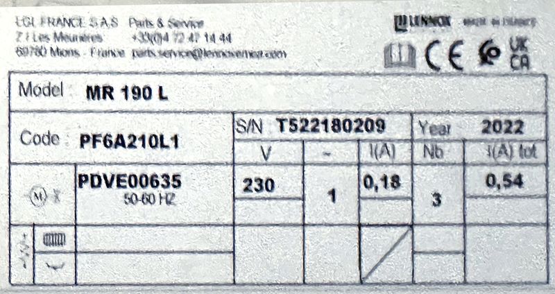 7 GROUPES EVAPORATEURS DIVERSES TAILLES ET DIVERSES CAPACITES COMPRENANT : 5 EVAPORATEURS POSITIFS ET 2 EVAPORATEURS NEGATIFS DE MARQUE FRIGA-BOHN MODELE MR190L OU PROFROID MODELE DFC 26 EV 6P DA R449A OU EVAP.BP 215 OU EVAP.BP 2256 OU EVAP.BN 2356 OU EVAP.BP 145 VINYL ; 7 GROUPES FROIDS DE MARQUE PROFROID MODELE QUIETIS WPH08C OU QUIETIS WPH13C OU QUIETIS WPH06C OU QUIETIS WPL08A ET 6 MOUCHARD DE MARQUE PROCOLD OU MASTERCELLA. LOCALISATION : RDC1 - 2 RUE DE SABLONVILLE - 75017 PARIS.