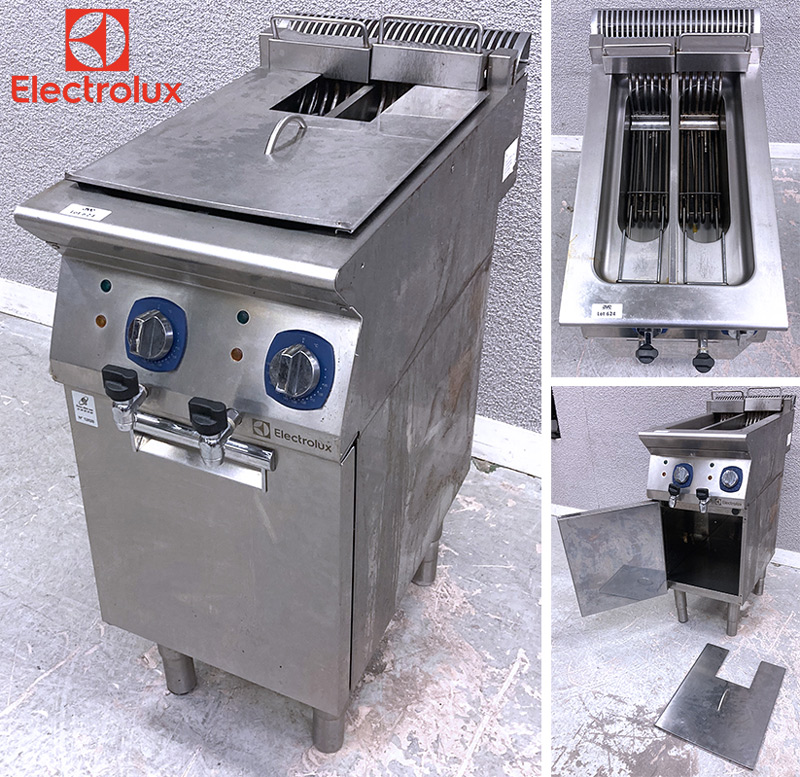 FRITEUSE ELECTRIQUE 9000 WATTS A 2 CUVES OU BACS DE 5 LITRES CHACUN DE MARQUE ELECTROLUX MODELE L TOP 700 XP . VENDU AVEC 1 COUVERCLE EN INOX. VENDU EN L'ETAT. 380 VOLTS. 100 X 40 X 80 CM.