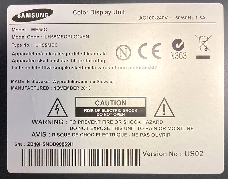 MONITEUR LED 55 POUCES DE MARQUE SAMSUNG MODELE ME55C AVEC SON CABLE D'ALIMENTATION. 3 UNITES. VENDU A L'UNITE AVEC FACULTE DE REUNION.